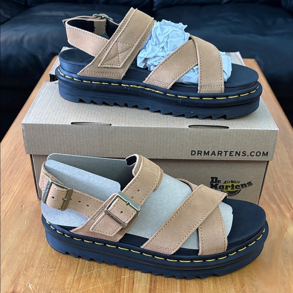 Sale! 🖤Size 8 - NWT: DR. MARTENS - Women's VOSS II Sandals - Picture 12 of 15